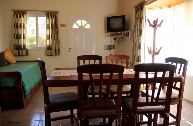 img/inmuebles/comedor_costado_copia.jpg