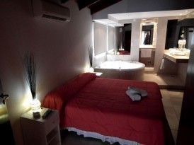 LA GRAN CABAñA: SUITE PENTHOUSE -2 PAX-